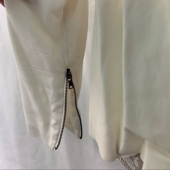 Alice & Olivia / White Leather Draped Front Jacket size medium jk3 - Picture 4 of 9